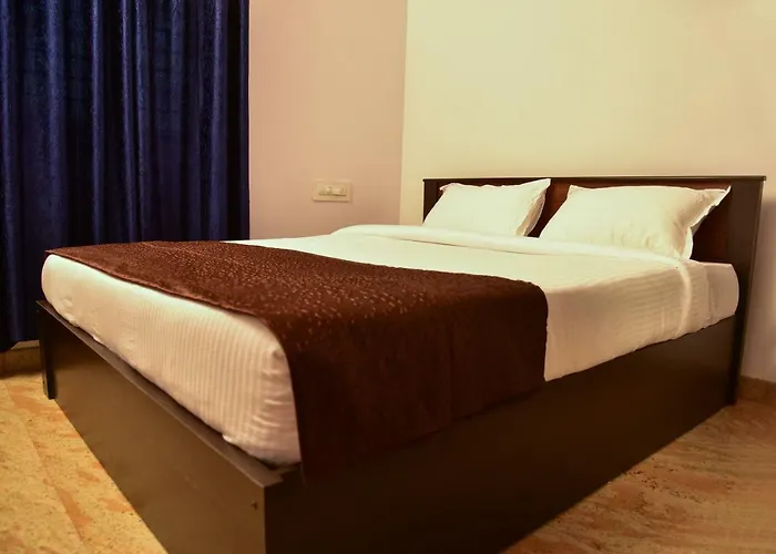 Elegant Serviced Apartment