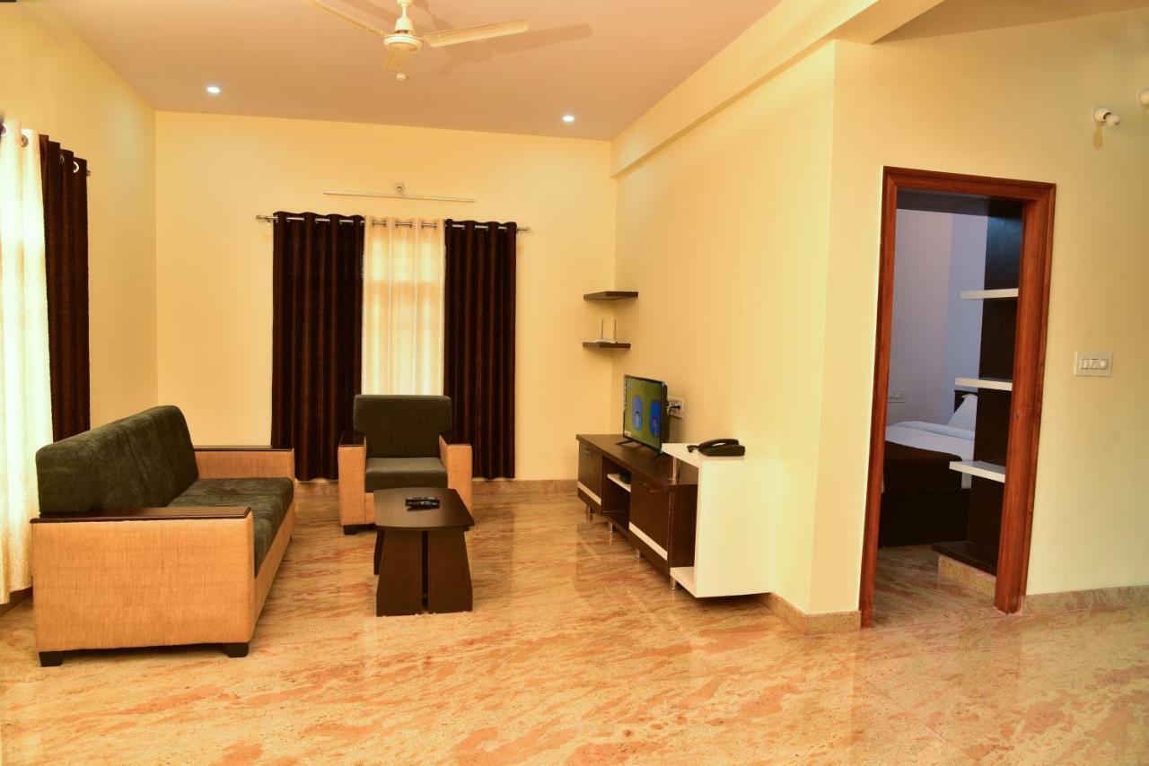 Elegant Serviced * Mysore